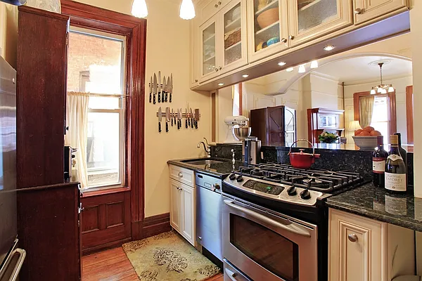 Sold by Corcoran | media 15