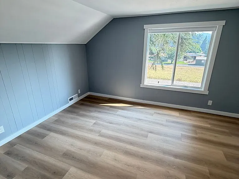 28411 Liberty Rd — Photo 22