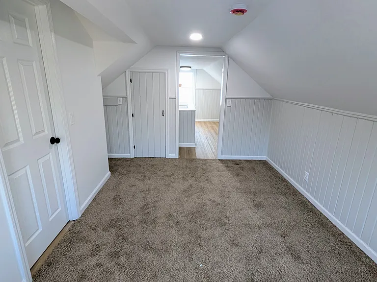 1602 Army Post Rd — Photo 11
