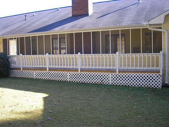 2nd image of 3609 Knollwood Dr