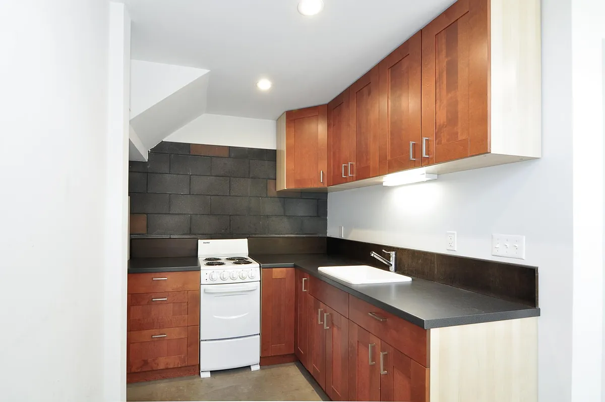 Building Photo - 3361 C St
