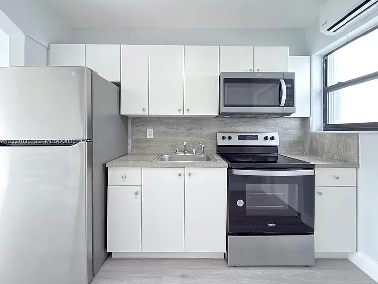 1010 Opa Locka Blvd #3 — Photo 6