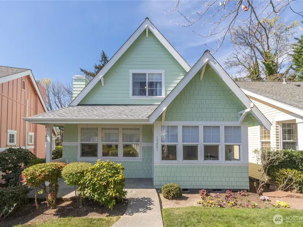 19441 1st Ave NE, Poulsbo, WA 98370