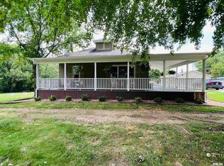 2410 Willow Grove Rd, Harrisburg, IL 62946