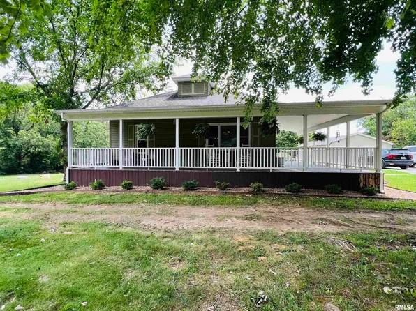 2410 Willow Grove Rd, Harrisburg, IL 62946