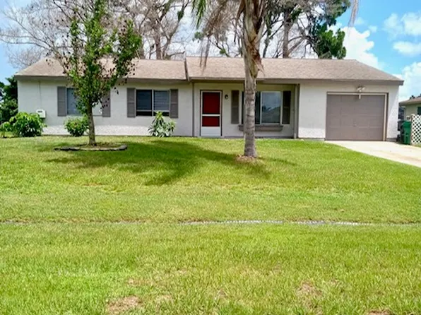 409 SE Jupiter Ter, Port Saint Lucie, FL 34983