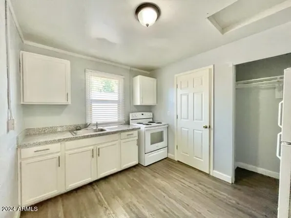 7th9238, 9238 N 7th Ave #7TH9238-02, Phoenix, AZ 85021