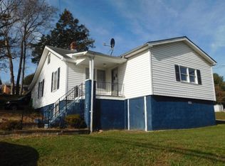 2399 Oak Level Rd, Bassett, VA 24055