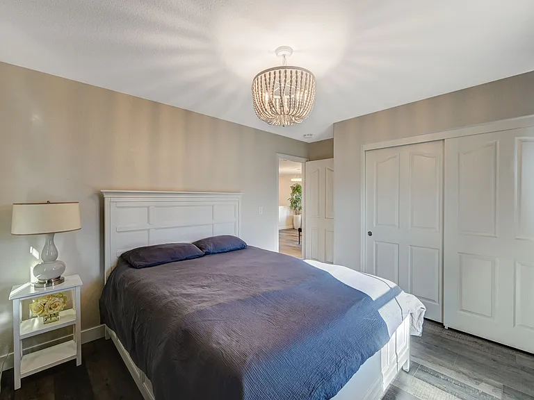 Bedroom 2 with Beautiful Mountain VIew