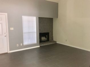 9208 Sweetwater Dr, Dallas, TX 75228