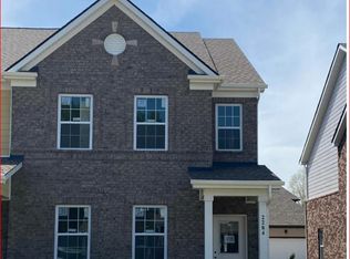 2284 Hospitality Ln, Murfreesboro, TN 37128