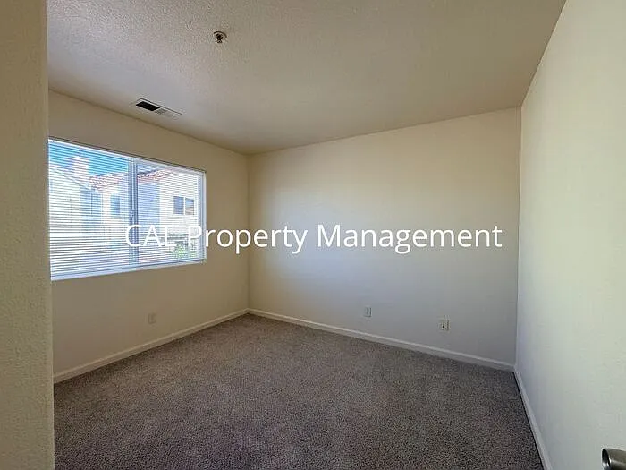 1159 Cobblestone St — Photo 25