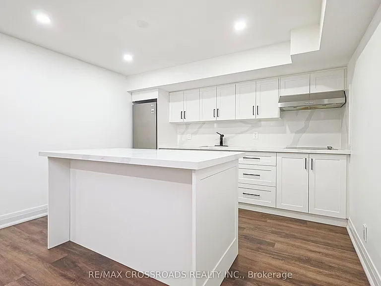 186 Driscoll Rd #LOWER — Photo 6