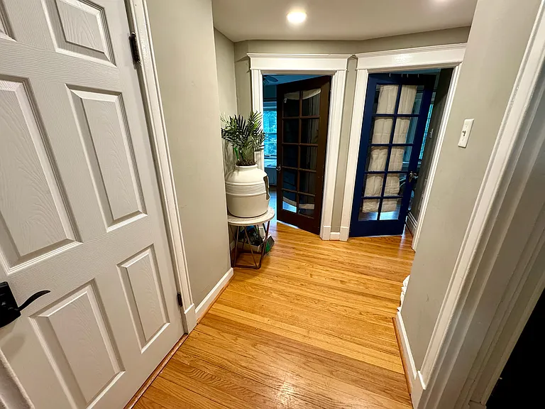 6403 San Bonita Ave #2F — Photo 22