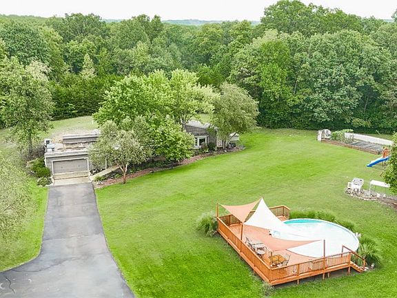 4th image of 6941 Browns Run Rd