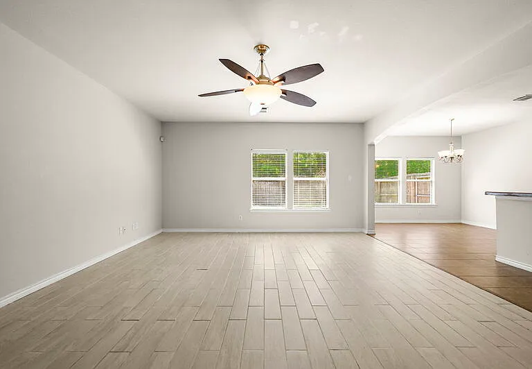 22898 Sabine Dr — Photo 12