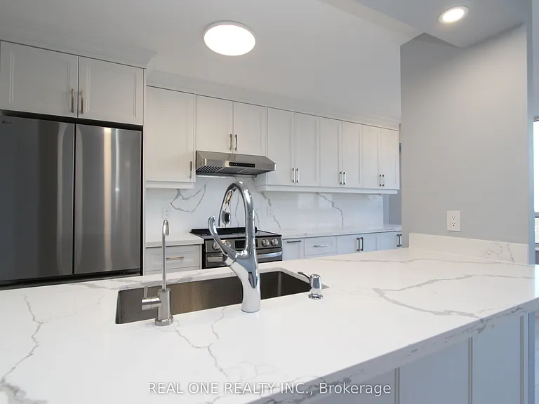 1883 McNicoll Ave #719 — Photo 1