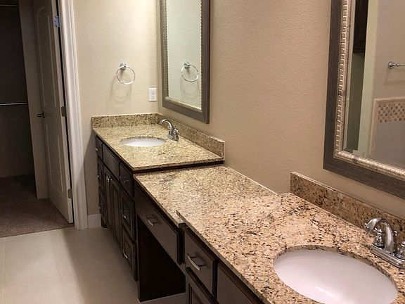 4th image of 6512 Bear Dr