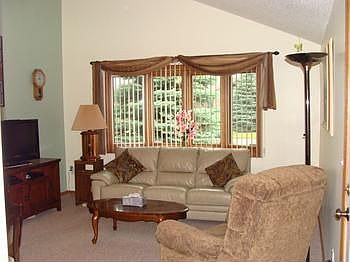 3rd image of 126 Erin Ct