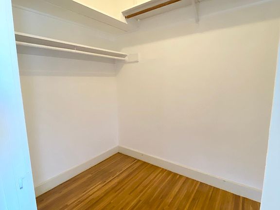2nd image of 2265 Larkin St APT 11