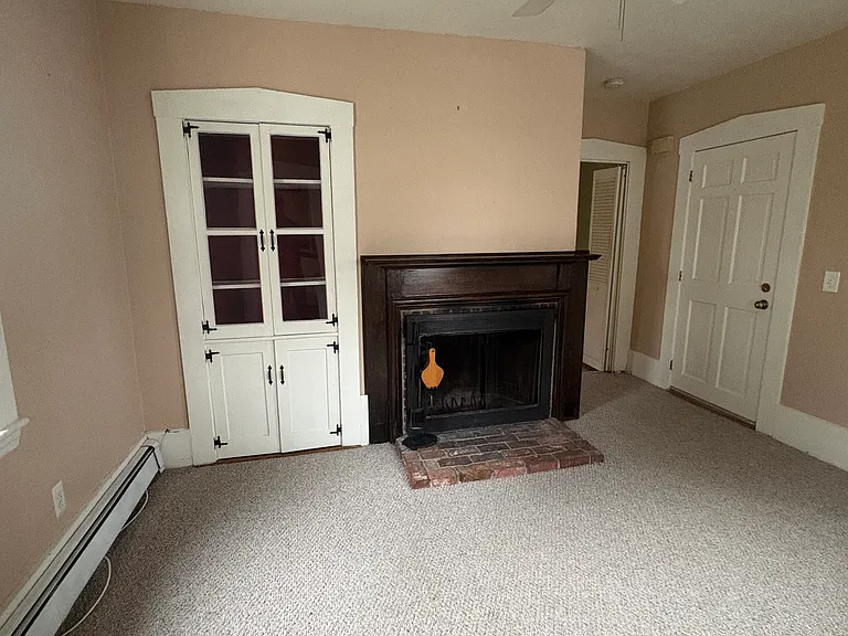 121 Sylvan St #C — Photo 3