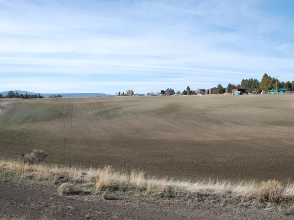 1965 N Main St, Prineville, OR 97754