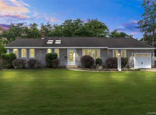 324 Durkee Lane, East Patchogue, NY 11772