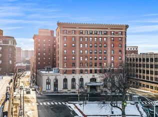 140 Chestnut St APT 619, Springfield, MA 01103