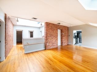465 Washington St APT 7, Brookline, MA 02446