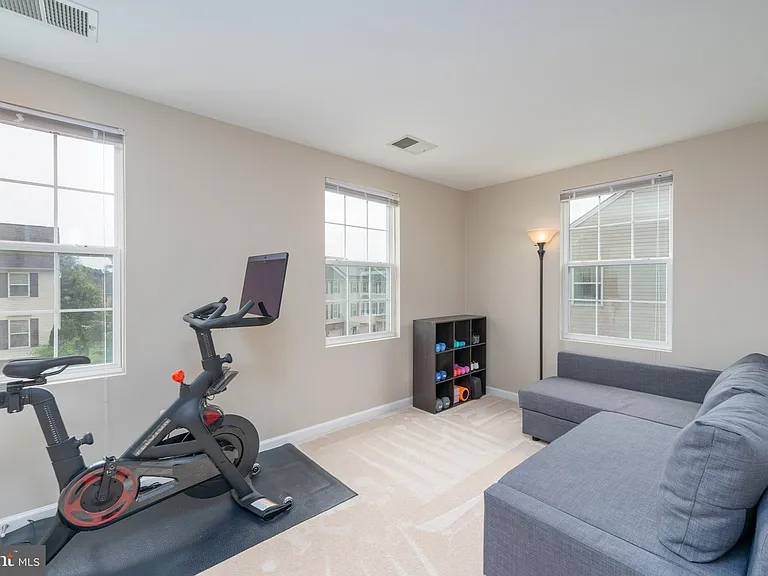 7716 Timbercross Ln — Photo 19