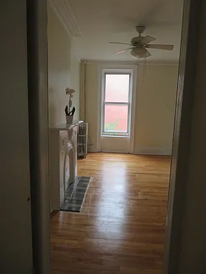 Rented by Space Real Estate | media 36