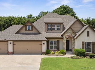 14338 S Hudson Ave, Bixby, OK 74008