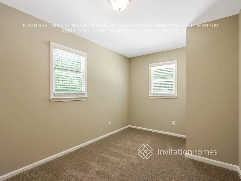 1470 W Austin Rd — Photo 11