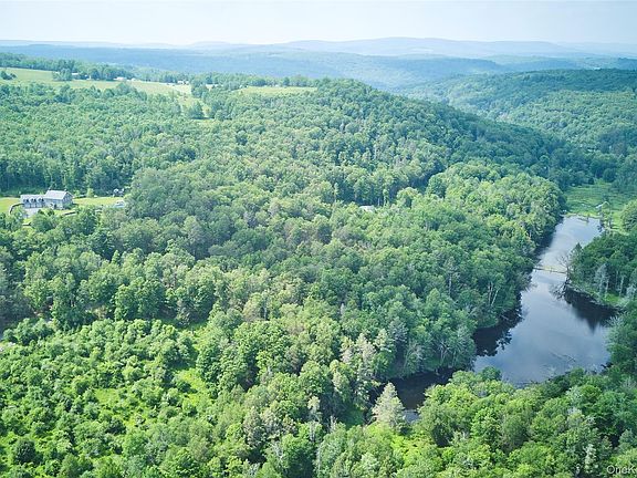 4th image of 382 Benton Hollow Road