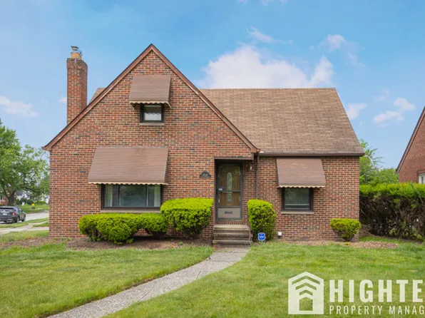 6528 S Canterbury Rd, Parma, OH 44129