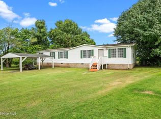 1104 Midway Dr, New Bern, NC 28560