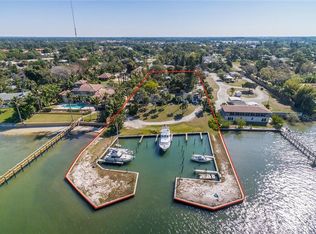 1649 Bayshore Rd, Nokomis, FL 34275
