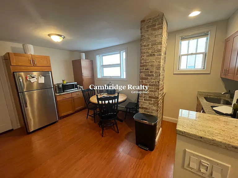 307 Cardinal Medeiros Ave #3 — Photo 1