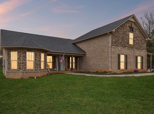 3941 Kelley Farris Rd, Columbia, TN 38401