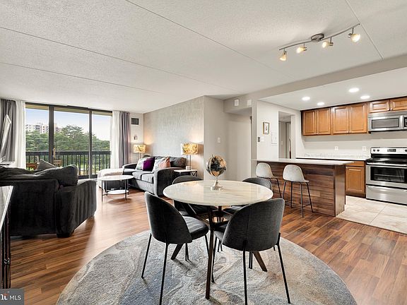 3rd image of 6300 Stevenson Ave APT 723