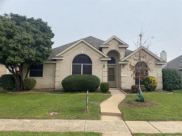 1st image of 1133 Christopher Ln