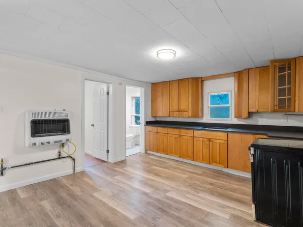 59 Hill St APT 2, Torrington, CT 06790