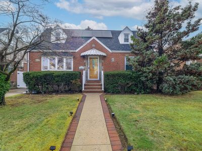 22 Fritchie Place, Valley Stream, NY, 11580