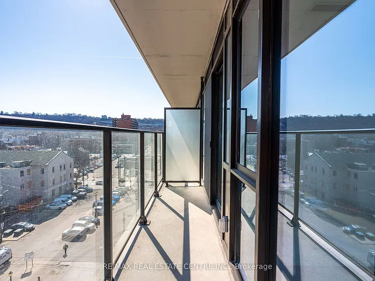 1 Jarvis St #725 — Photo 22