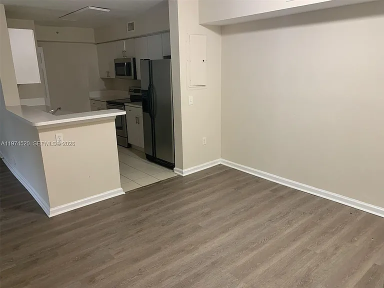15440 SW 284th St #5102 — Photo 2