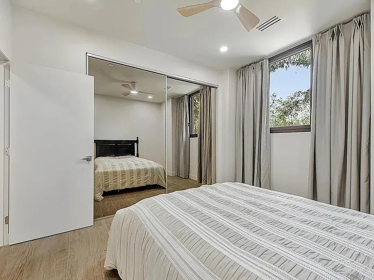 22551 Mount Eden Rd #B — Photo 12
