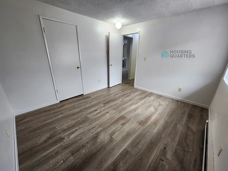 1810 N Addison St #7 — Photo 6