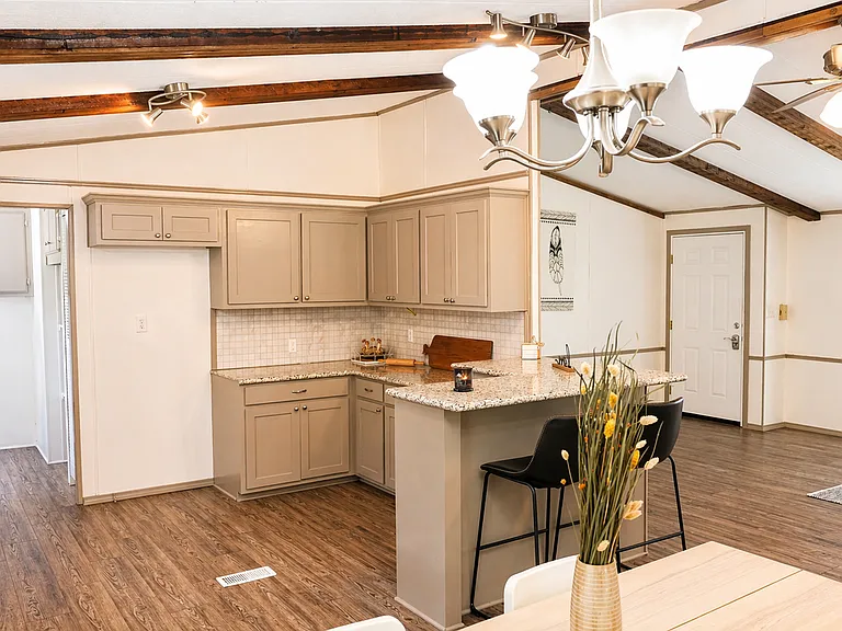 18066 La Gloria Rd — Photo 16