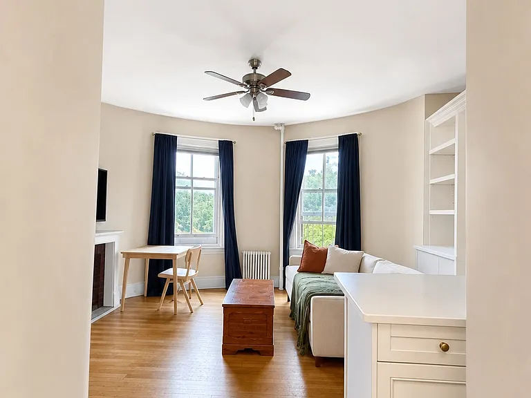 244 Beacon St #3C — Photo 3