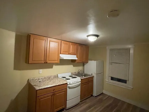 (undisclosed Address), New Hyde Park, NY 11040